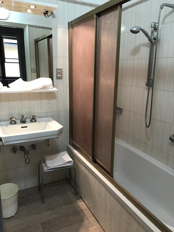 Hotel Flora Прато Экстерьер фото